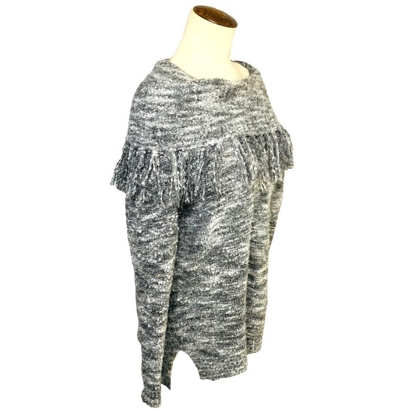 Ruby RD Gray White Knit Sweater Fuzzy Loops Fringed Cowl Neck Long Sleeves Sz M - Picture 3 of 11